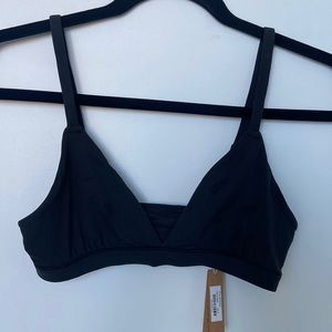 NWT SKIMS fits everybody triangle bralette